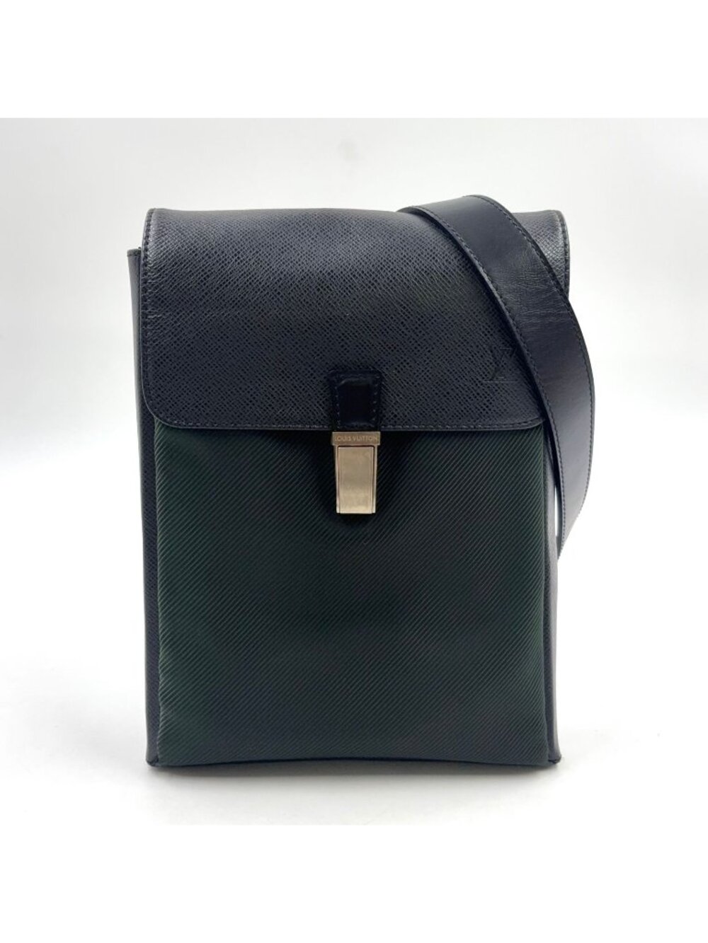 Louis Vuitton Sarah Tov PM Taiga Ardoise Leather Nylon Dark Green Black